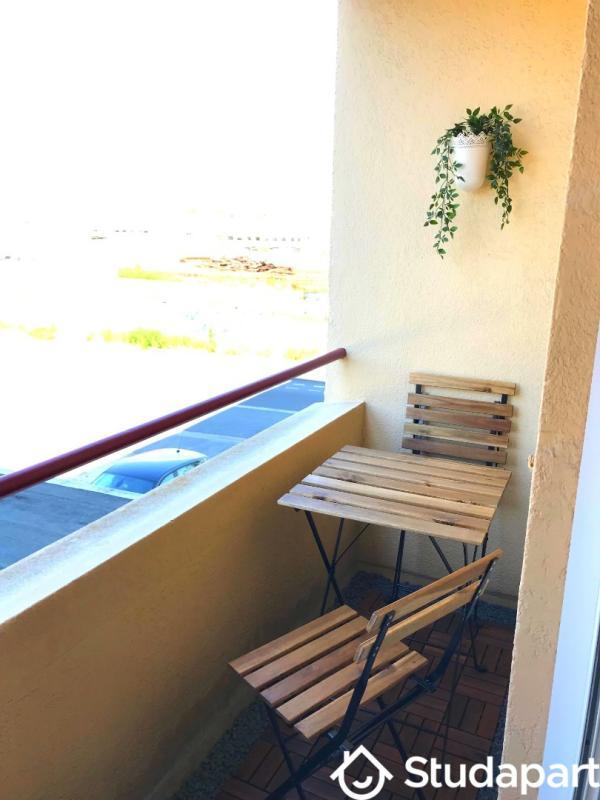 Chambre - 10 m² - 1 pièce