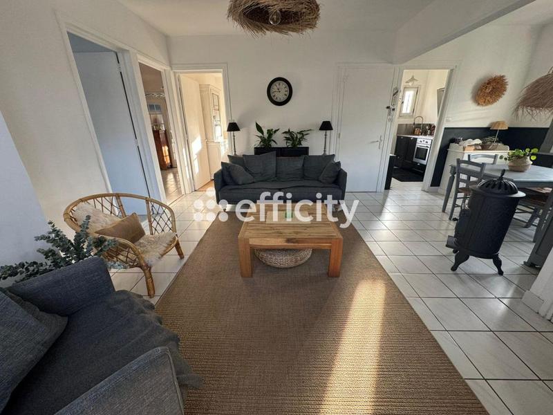 Maison - 110 m² - 4 pièces