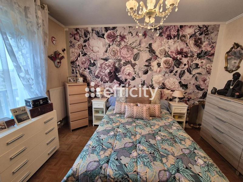 Appartement - 93 m² - 3 pièces