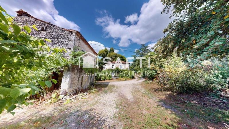 Maison - 221 m² - 6 pièces