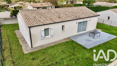 Maison - 82 m² - 3 pièces