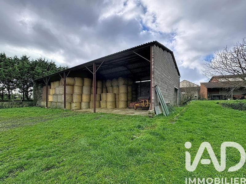 Maison - 180 m² - 8 pièces