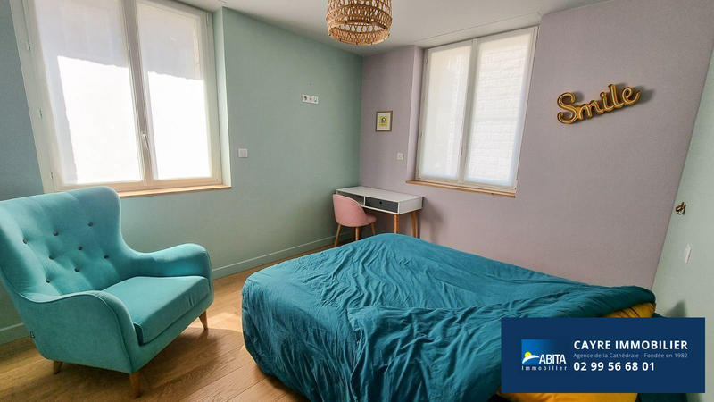 Appartement - 98 m² - 4 pièces