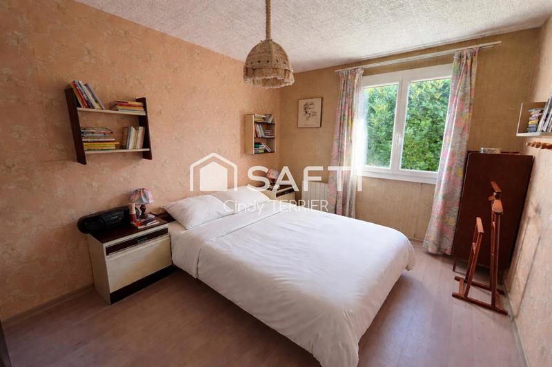 Maison - 93 m² - 4 pièces