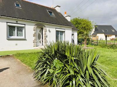 Maison traditionnelle - 86 m² - 5 pièces