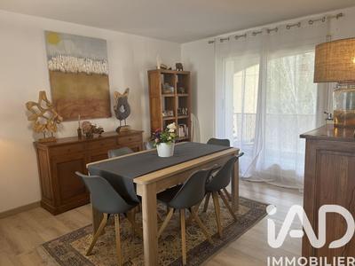 Appartement - 84 m² - 3 pièces