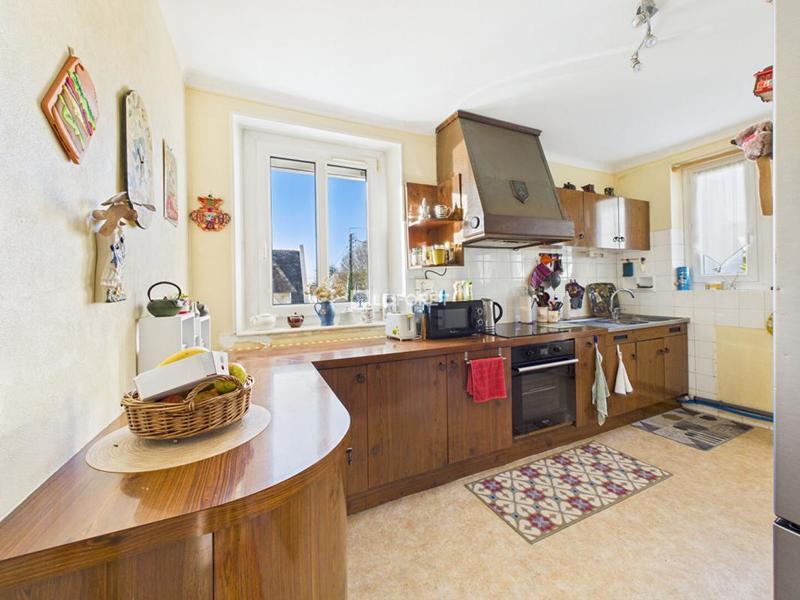 Maison - 93 m² - 5 pièces