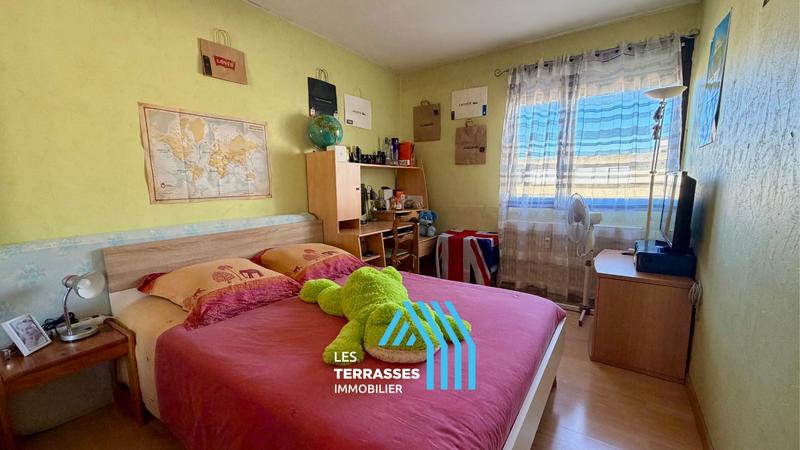 Appartement - 77 m² - 3 pièces