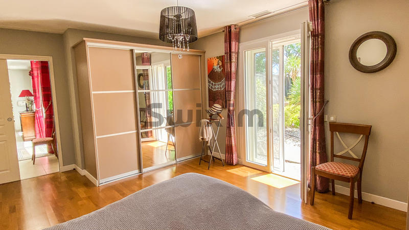 Villa - 177 m² - 6 pièces