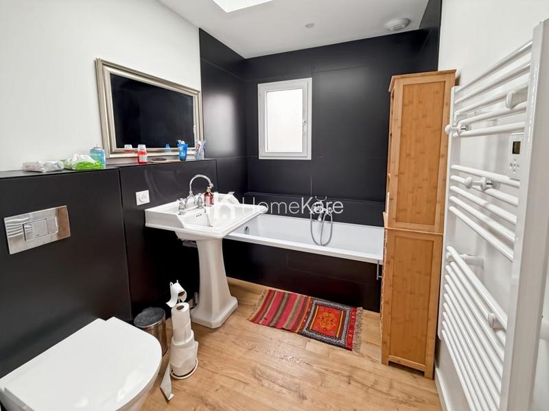 Maison - 125 m² - 5 pièces