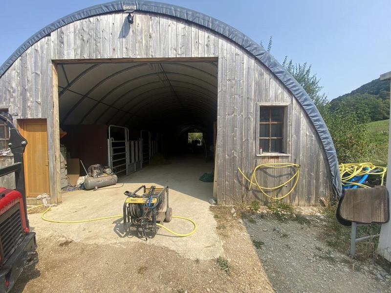 Maison de domaine équestre - 95 m² - 3 pièces