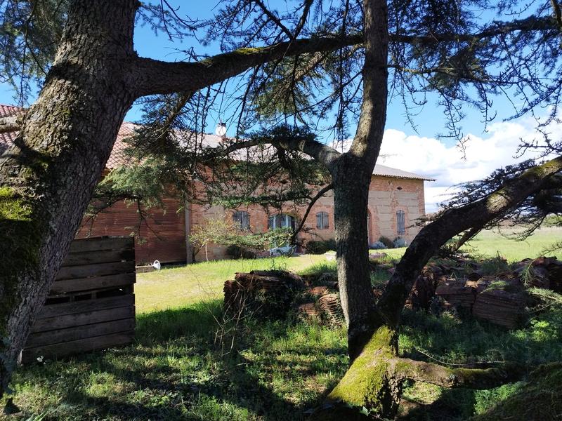 Maison - 356 m² - 8 pièces