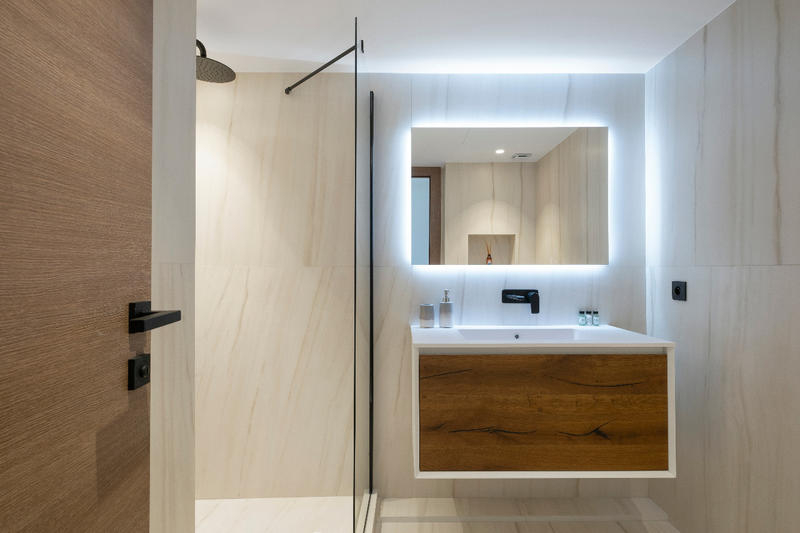 Appartement - 100 m² - 5 pièces