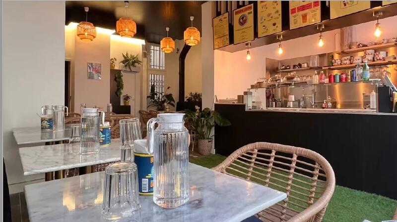 Local commercial - 94 m²