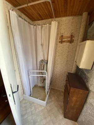 Corps de ferme - 100 m² - 5 pièces