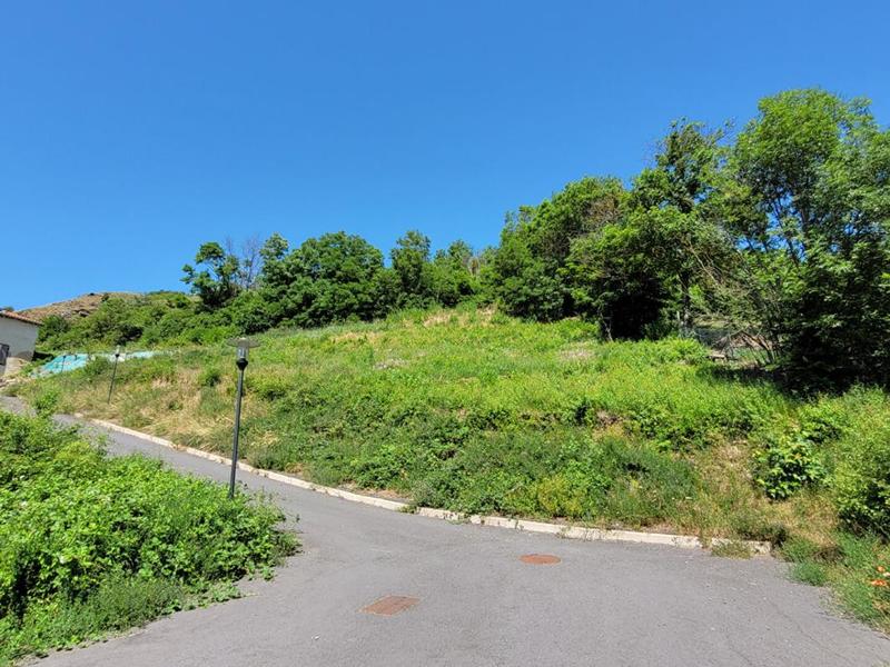 Terrain constructible - 861 m²