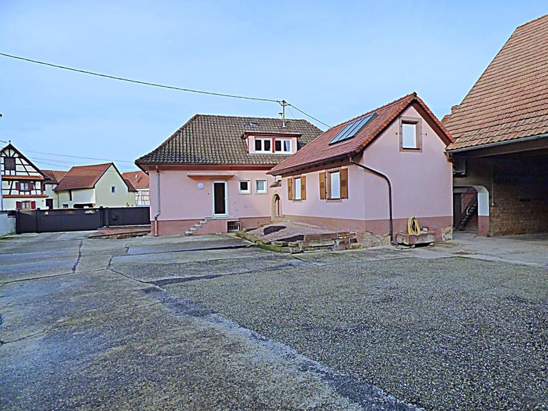 Corps de ferme - 170 m² - 7 pièces