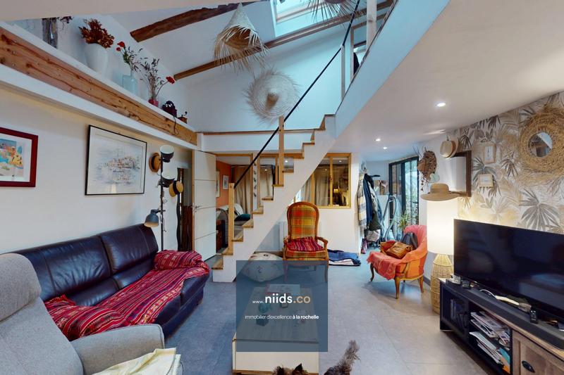 Maison - 142 m² - 6 pièces