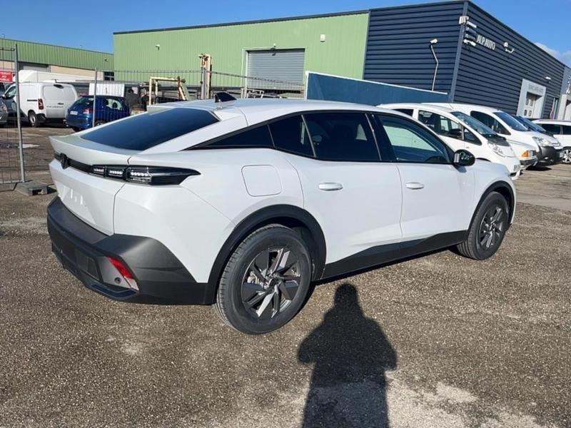 Peugeot 408 Hybrid 136 e-Dcs6 Allure