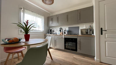 Maison - 110 m² - 6 pièces