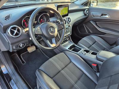 Mercedes Gla 200 Cdi Inspiration 7g-Dct