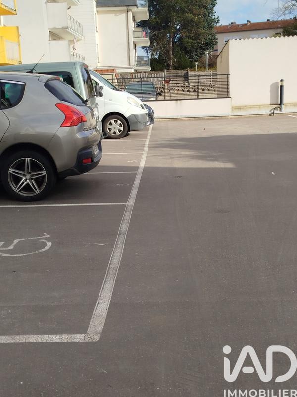 Parking - 14 m²