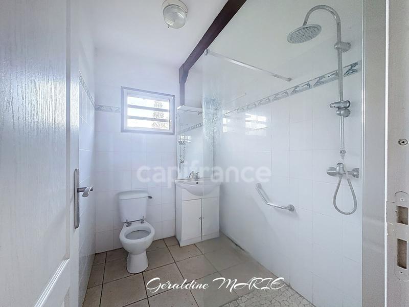 Maison - 74 m² - 4 pièces