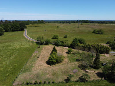 Terrain constructible - 1 842 m²