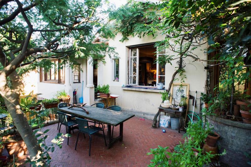 Maison - 245 m² - 6 pièces