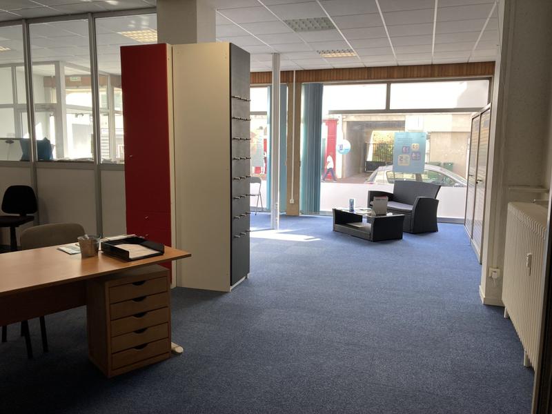 Local commercial - 131 m²