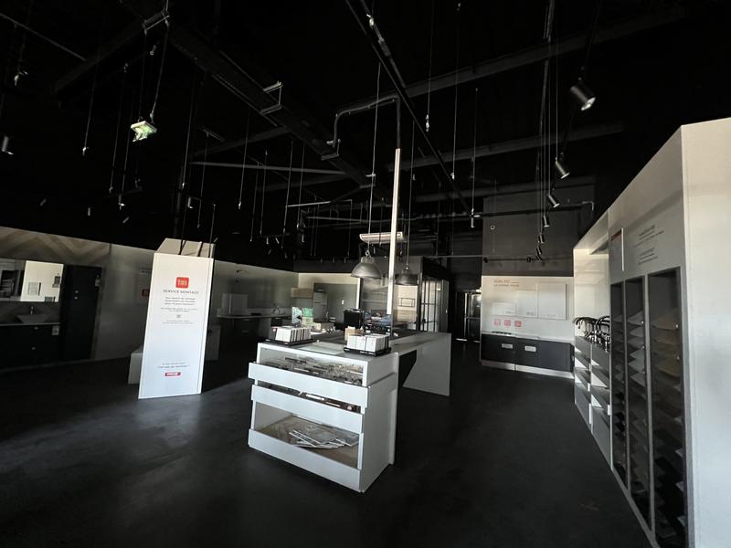 Local d'activités - 280 m² - 1 pièce