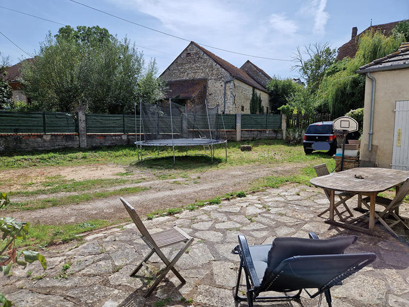 Maison - 228 m² - 6 pièces