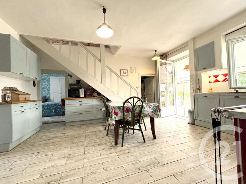 Maison de village - 138 m² - 7 pièces