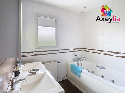 Maison - 148 m² - 5 pièces