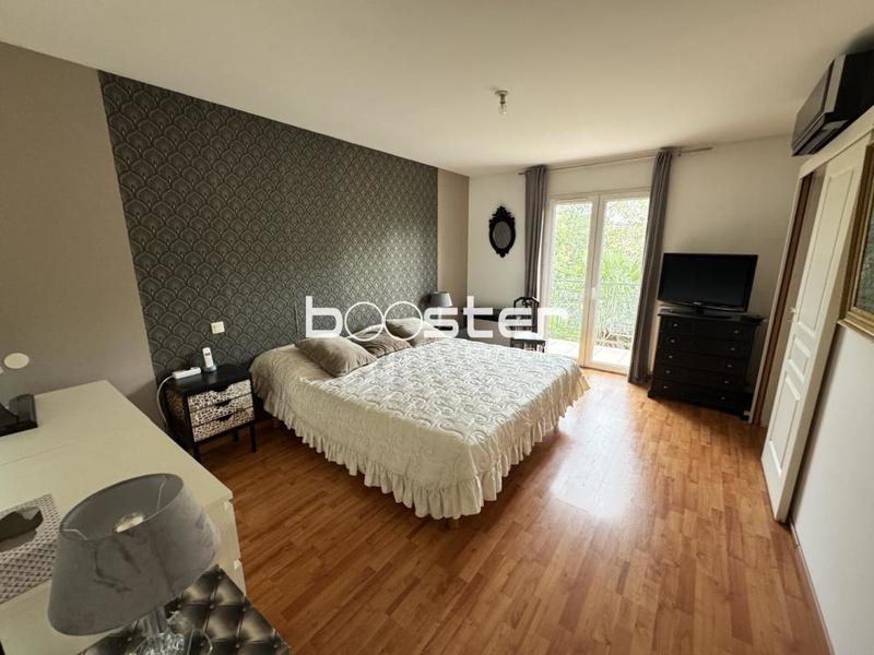 Maison ancienne - 197 m² - 5 pièces