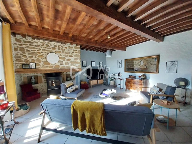 Maison - 270 m² - 7 pièces