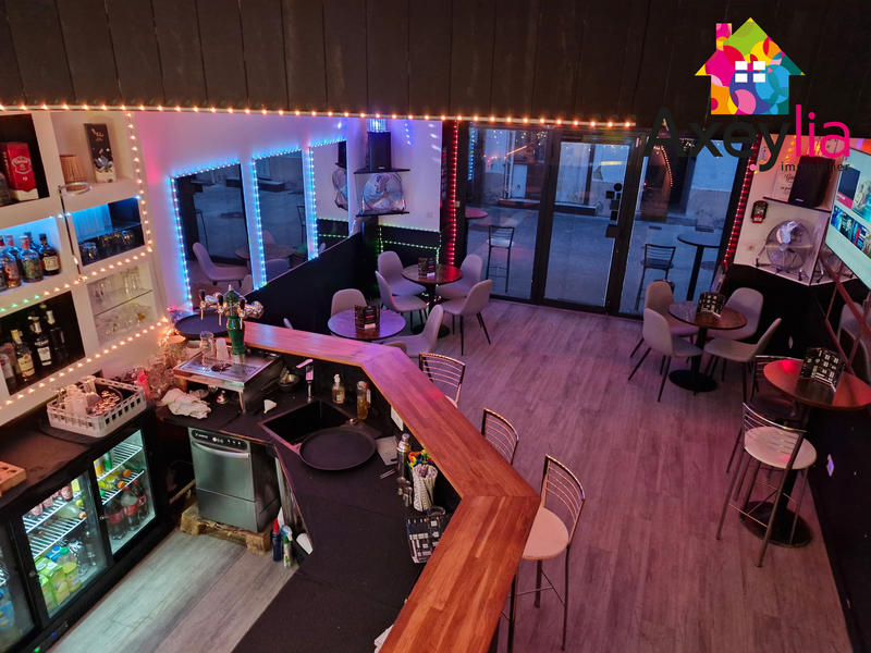 Fonds de commerce - Magasins - 123 m²