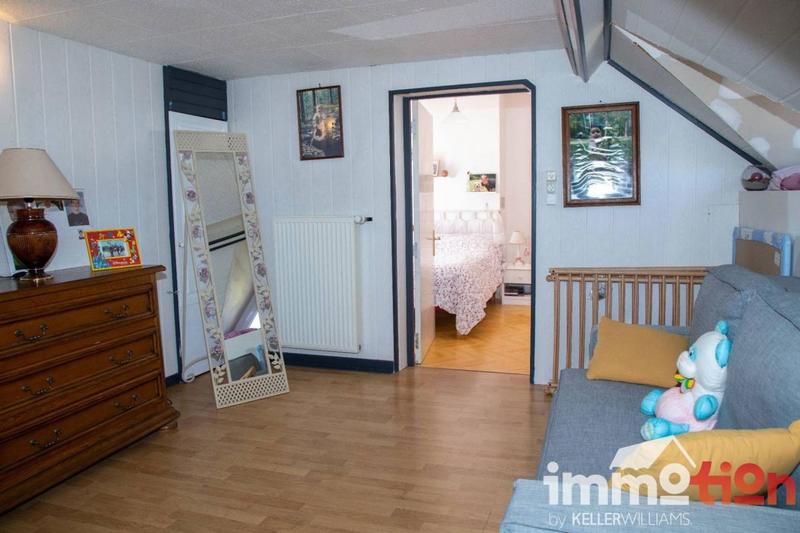 Maison - 175 m² - 9 pièces