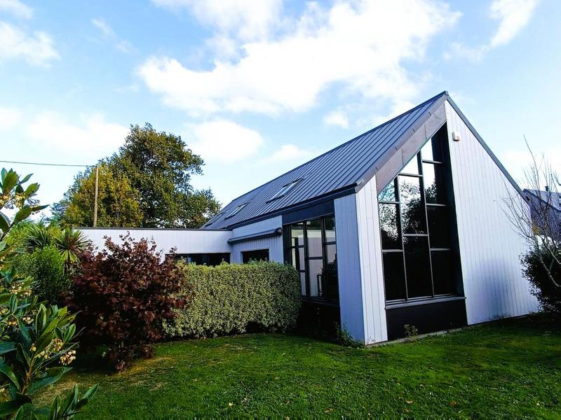 Maison - 200 m² - 5 pièces