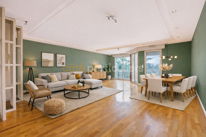 Appartement - 167 m² - 7 pièces