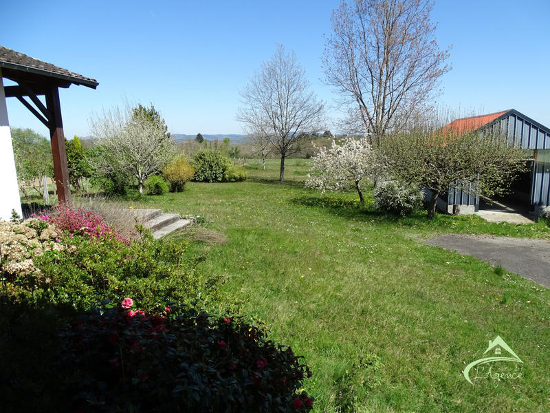 Maison - 121 m² - 5 pièces