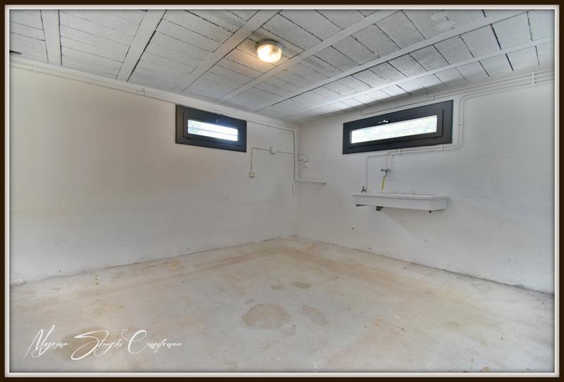 Maison - 185 m² - 7 pièces