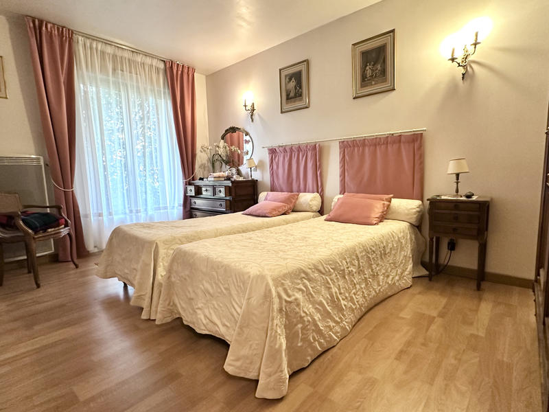 Maison - 157 m² - 6 pièces