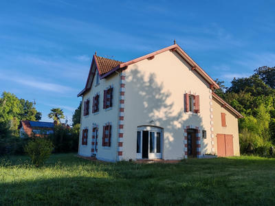 Maison - 153 m² - 5 pièces