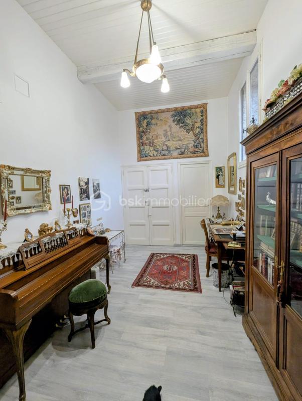 Propriété - 170 m² - 5 pièces