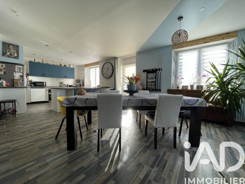 Maison - 142 m² - 5 pièces