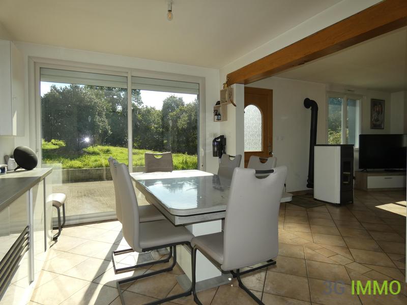 Villa - 101 m² - 5 pièces