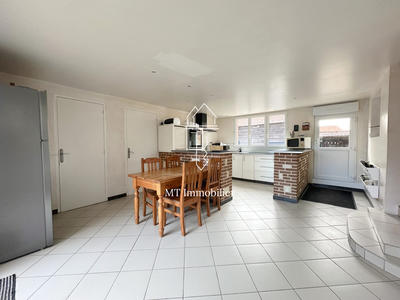 Maison - 148 m² - 5 pièces