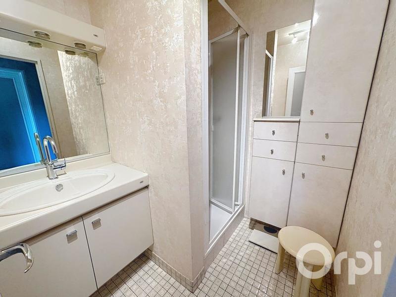 Appartement - 92 m² - 4 pièces