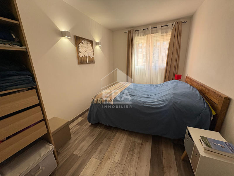 Appartement - 101 m² - 5 pièces